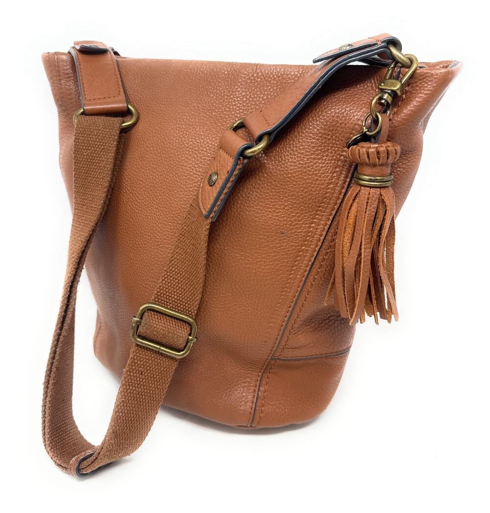 The Sak Melrose Pebble Leather Hobo Crossbody Tassel Happy & Free Purse